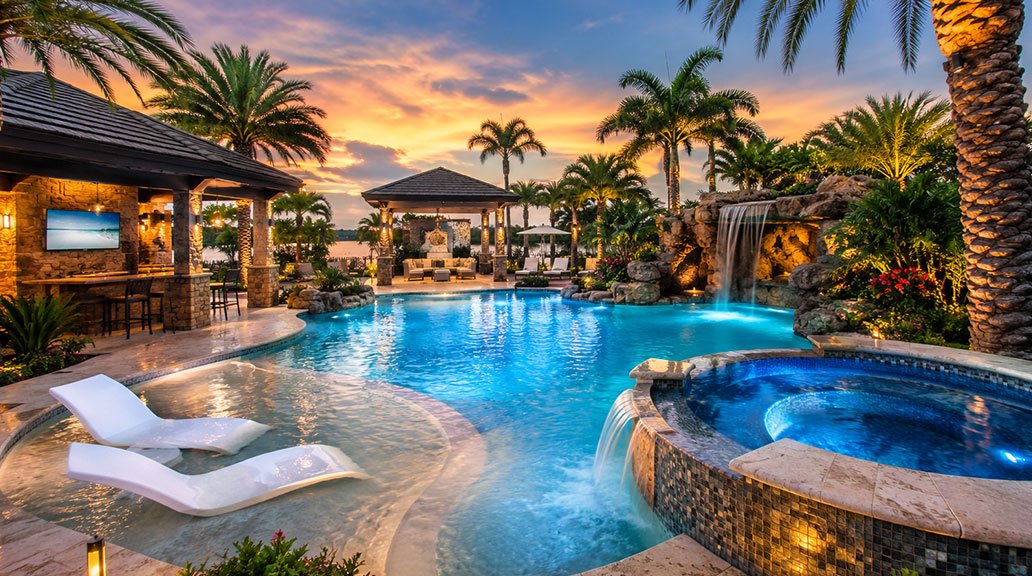 Resort Style Pool: Everything Southwest Florida Homeowners Need to Know